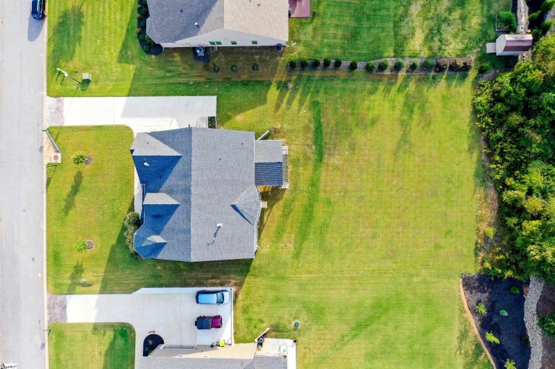 Property image 2 at 117 Ridgewater Court, Fountain Inn, SC 29644