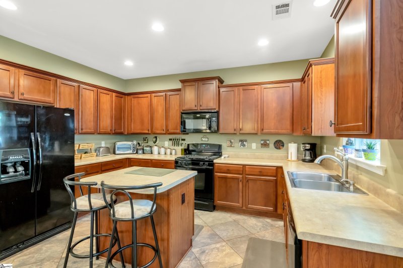 Property image 3 at 5 Meadowrise Lane, Simpsonville, SC 29681