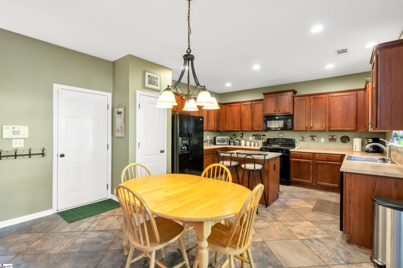 Property image 5 at 5 Meadowrise Lane, Simpsonville, SC 29681