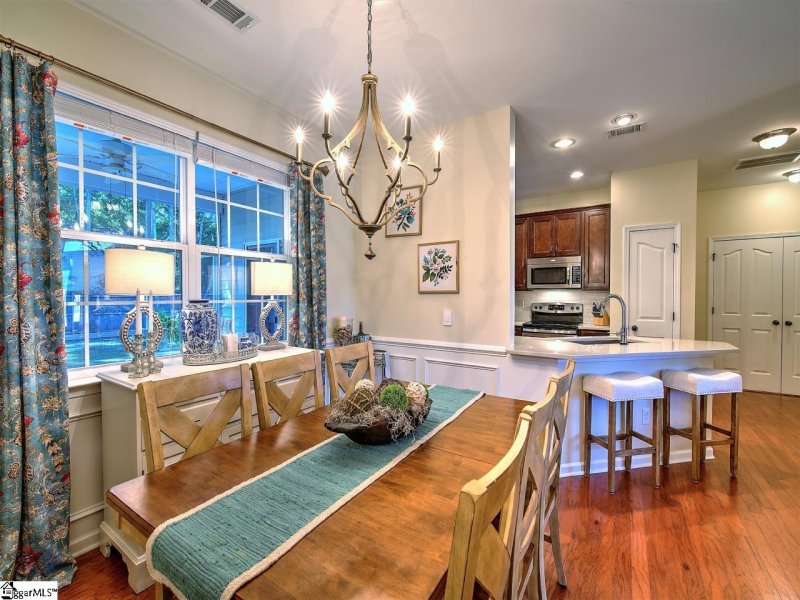 Property image 5 at 5 Hickory Cove Lane, Simpsonville, SC 29681