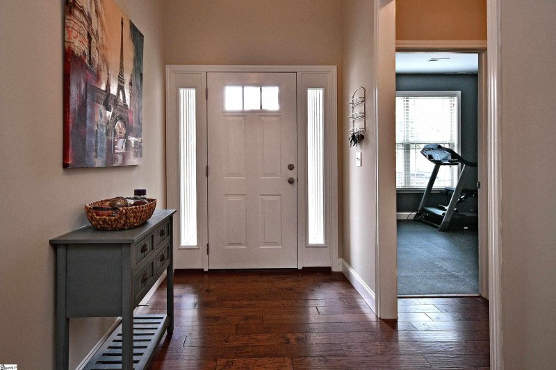 Property image 3 at 128 Sloan Avenue, Anderson, SC 29621