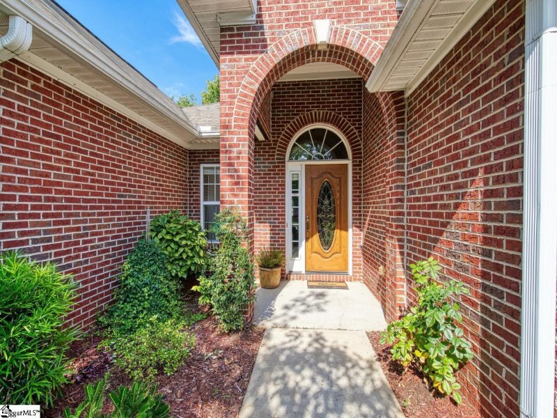 Property image 2 at 22 Slow Creek Drive, Simpsonville, SC 29681