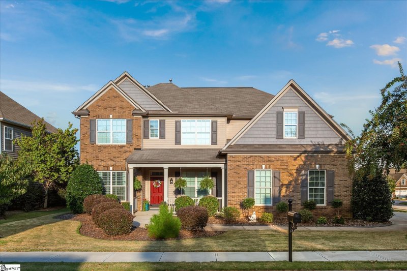 5 Windsor Creek Court