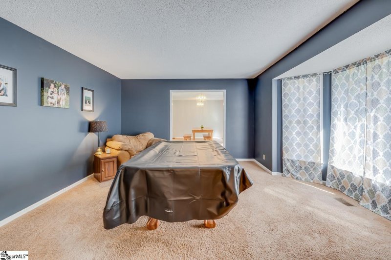 Property image 4 at 29 E Castle Drive, Greenville, SC 29605