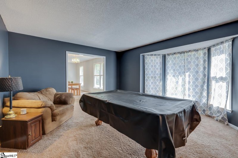 Property image 5 at 29 E Castle Drive, Greenville, SC 29605