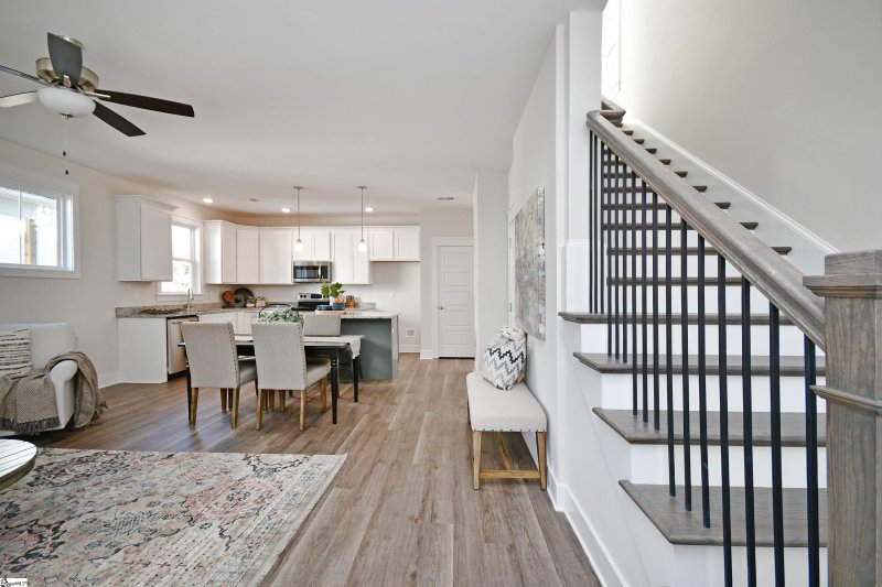 Property image 4 at 16 Arrington Avenue, Greenville, SC 29617