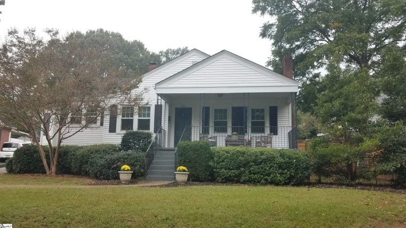 12 Carolina Avenue