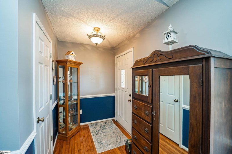 Property image 5 at 3 Gerru Court, Taylors, SC 29687-6960