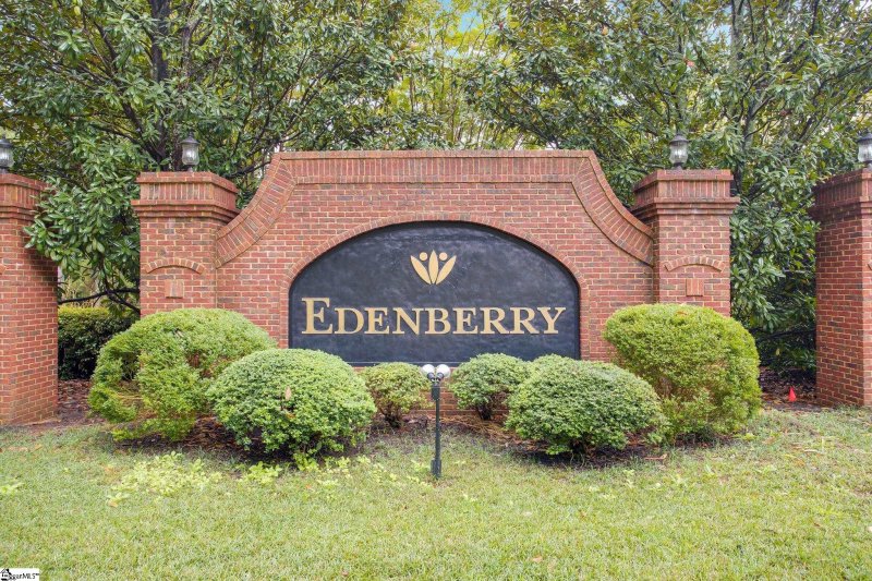 Property image 2 at 431 W Sundance Drive, Easley, SC 29642