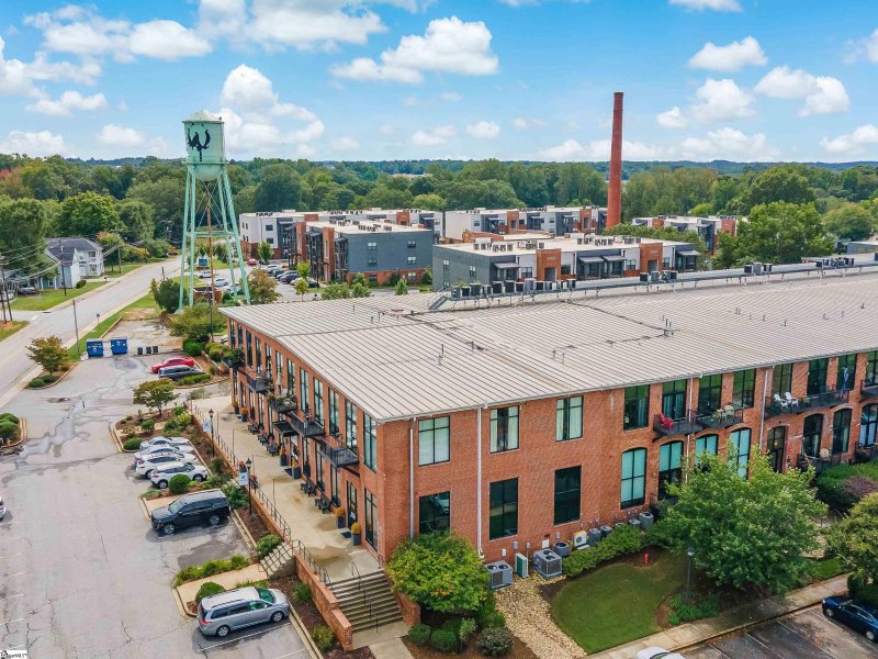 Property image 4 at 300 South Street, Simpsonville, SC 29681-2566