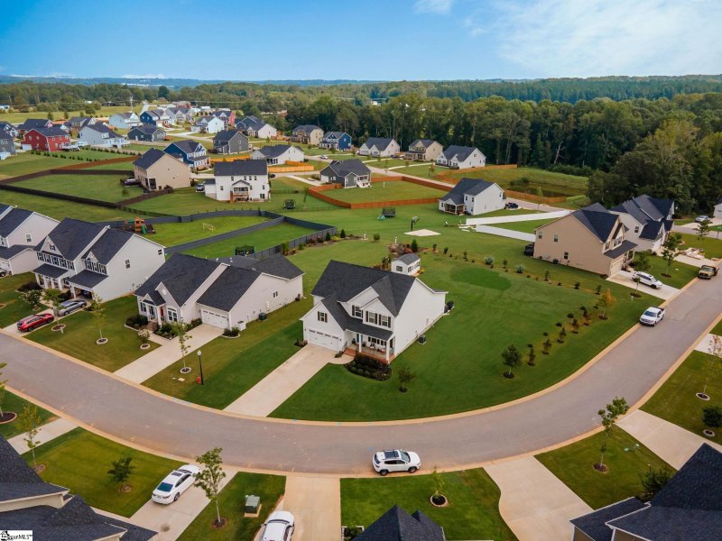 Property image 4 at 137 Marilyn Perry Lane, Greer, SC 29651