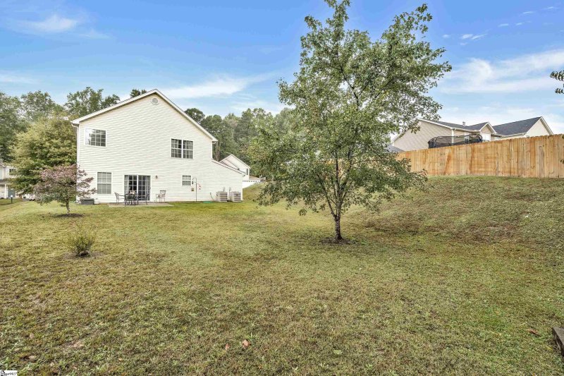 Property image 4 at 138 Maximus Drive, Greer, SC 29651