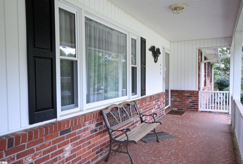 Property image 3 at 415 Westcliffe Way, Greenville, SC 29611