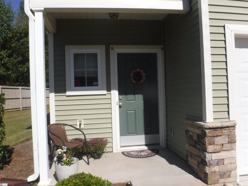 Property image 2 at 9 Harvest Bell Lane, Taylors, SC 29687