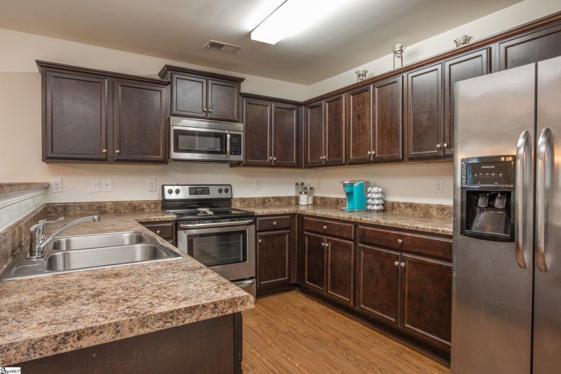 Property image 3 at 211 WILLOW GROVE Way, Piedmont, SC 29673