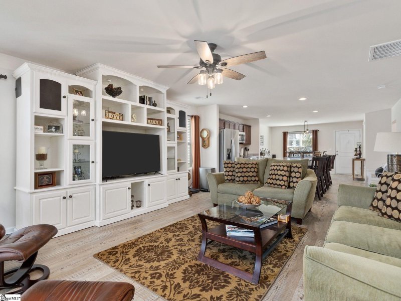 Property image 5 at 618 Ridgeville Crossing Drive, Inman, SC 29349