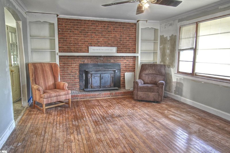 Property image 2 at 7009 White Horse Road, Greenville, SC 29611