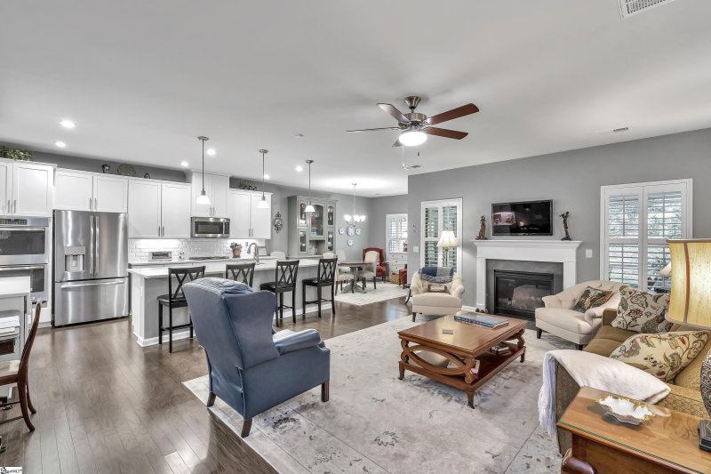Property image 3 at 84 Hemingway Lane, Simpsonville, SC 29681