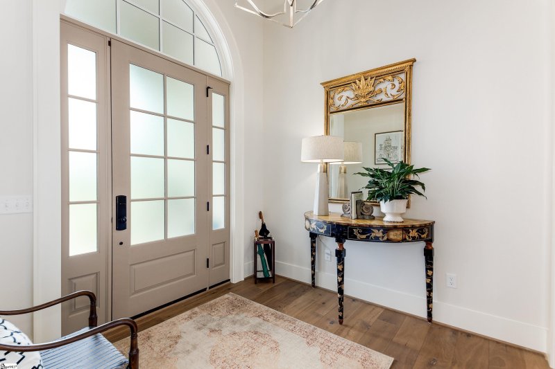 Property image 3 at 18 Norlin Drive, Greenville, SC 29607