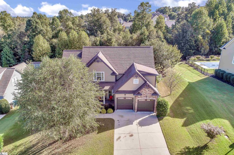 Property image 3 at 122 Elevation Court, Greer, SC 29651-2110