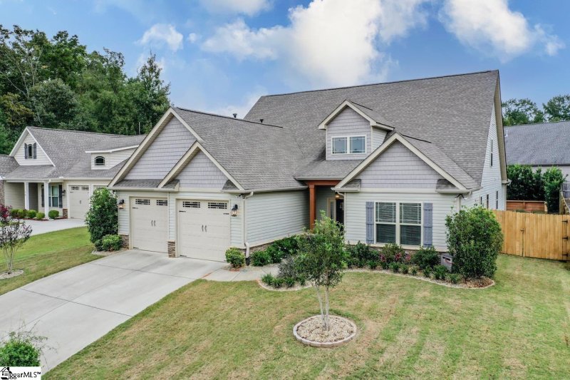 Property image 2 at 6 Gamesford Court, Simpsonville, SC 29680