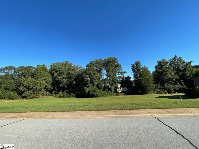 Property image 2 at 109 Bree Drive, Anderson, SC 29620-0000