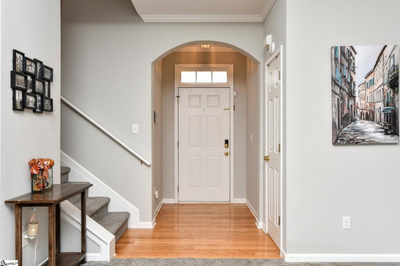 Property image 4 at 5 Coral Bell Court, Simpsonville, SC 29680