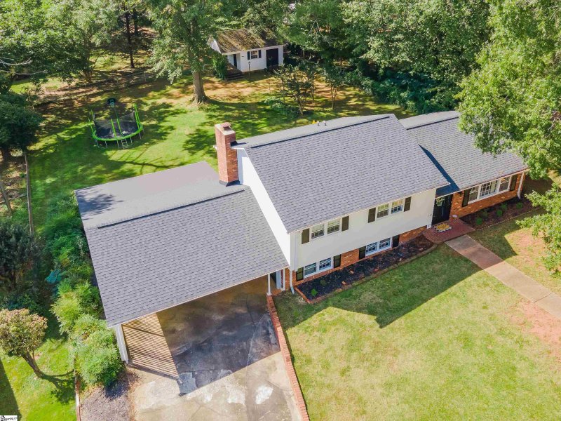 Property image 3 at 305 Verner Drive, Greenville, SC 29617