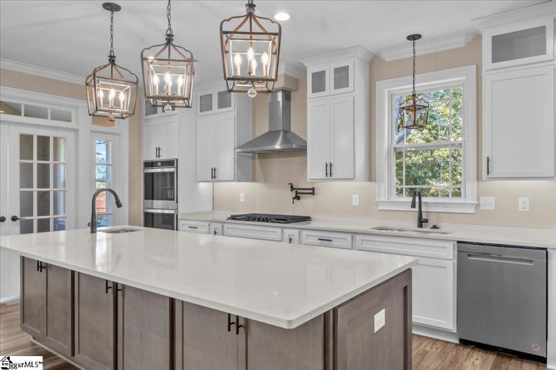 Property image 5 at 610 Bannock Court, Marietta, SC 29661