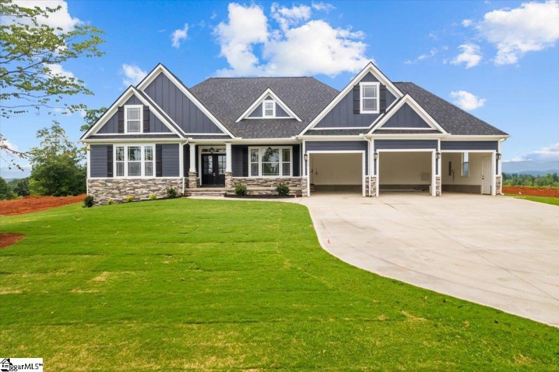 Property image 2 at 612 Bannock Court, Marietta, SC 29661