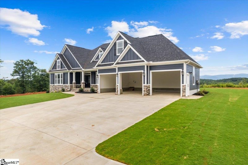 Property image 3 at 612 Bannock Court, Marietta, SC 29661