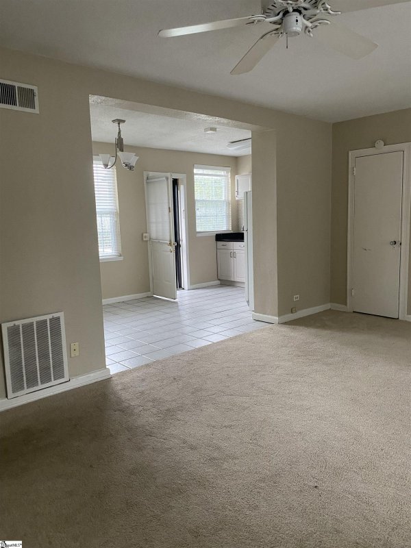 Property image 4 at 601 Cleveland 5E Street, Greenville, SC 29601