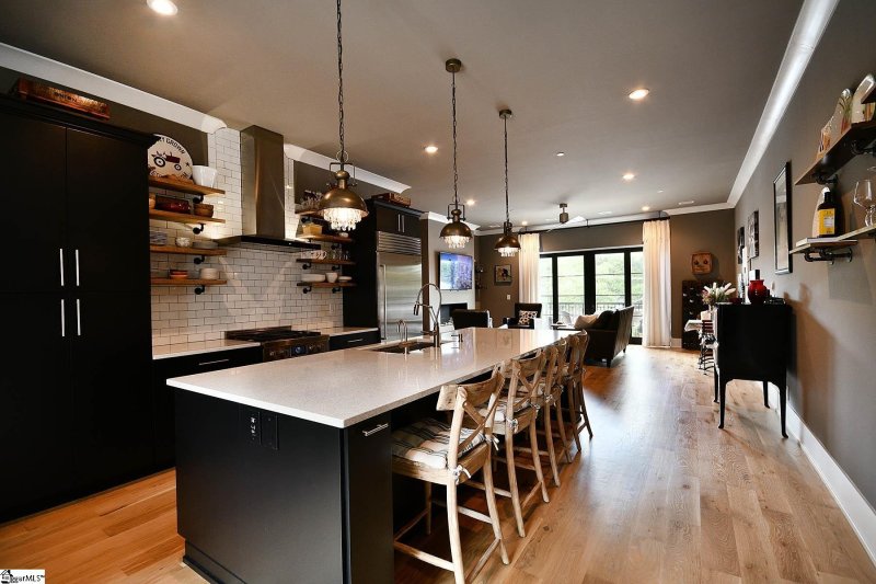 Property image 4 at 110 N Markley Street, Greenville, SC 29601