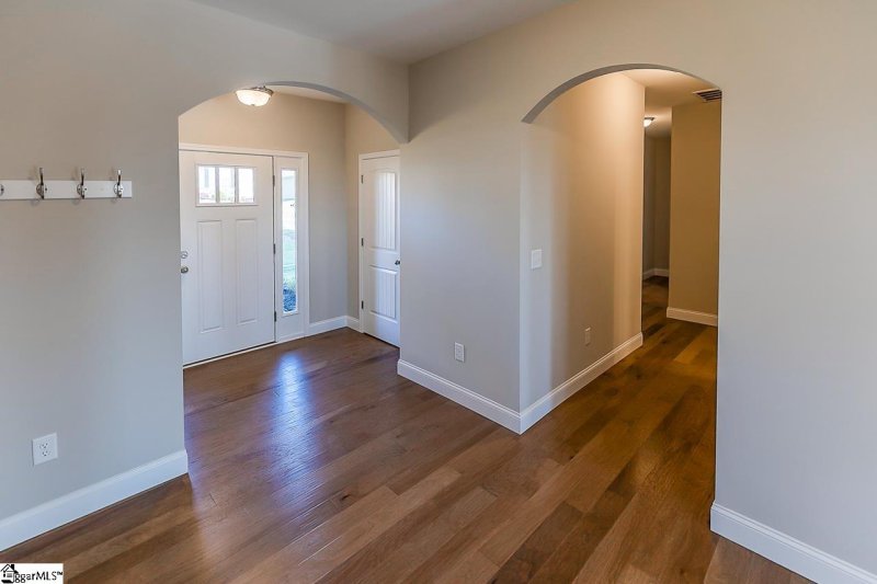 Property image 3 at 15 Alice Kelley Court, Travelers Rest, SC 29690