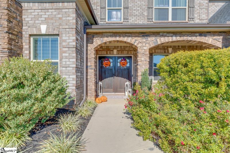 Property image 2 at 259 Tuxedo Lane, Greer, SC 29651