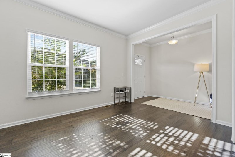 Property image 2 at 4 Fawn Hill Drive, Simpsonville, SC 29681