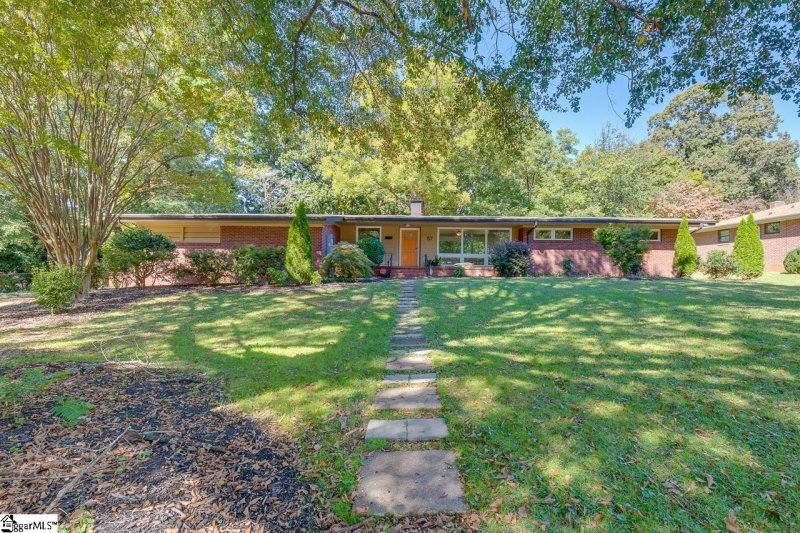 Property image 2 at 57 Lake Forest Drive, Greenville, SC 29609