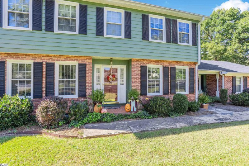 Property image 2 at 210 Montclair Road, Greer, SC 29651