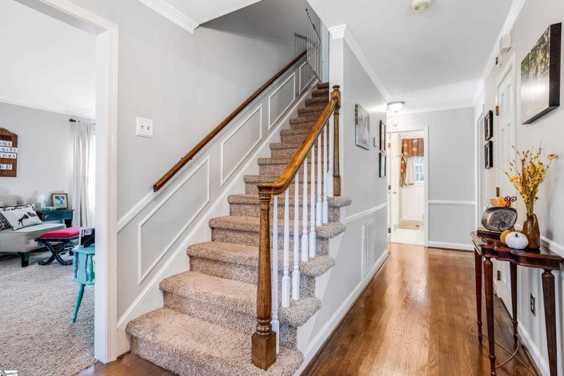 Property image 4 at 210 Montclair Road, Greer, SC 29651