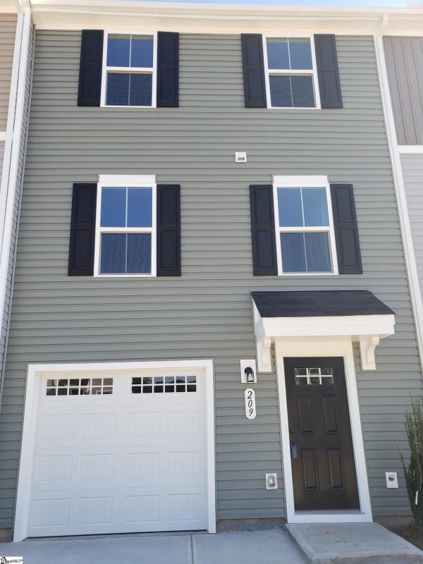 Property image 2 at 209 Maple Forge Trail, Greenville, SC 29617