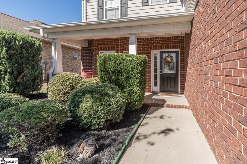 Property image 2 at 6 Ducktrap Court, Simpsonville, SC 29681