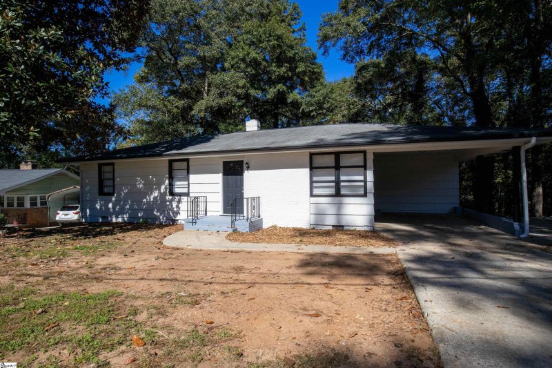 Property image 4 at 606 Pine Creek Drive, Greenville, SC 29605