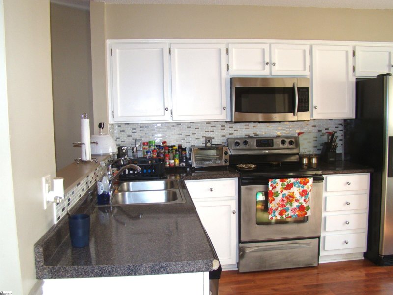 Property image 2 at 303 Laurel Tree Lane, Simpsonville, SC 29681