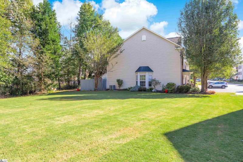 Property image 5 at 422 Canewood Place, Mauldin, SC 29662