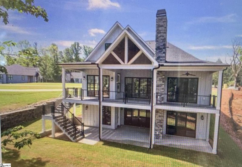 Property image 2 at 537 Rosedale Way, Seneca, SC 29672