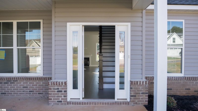 Property image 2 at 104 Carolina Drive, Piedmont, SC 29673
