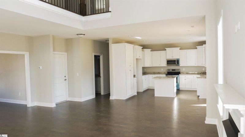 Property image 5 at 104 Carolina Drive, Piedmont, SC 29673