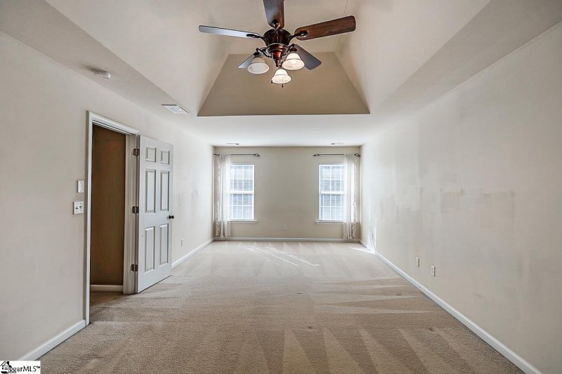 Property image 4 at 236 Meadow Blossom Way, Simpsonville, SC 29681