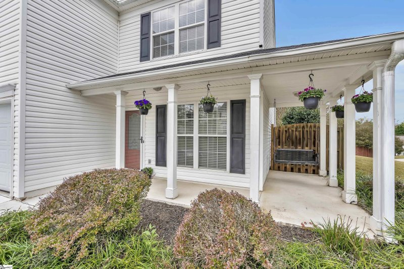 Property image 3 at 2 Bottesford Court, Simpsonville, SC 29680