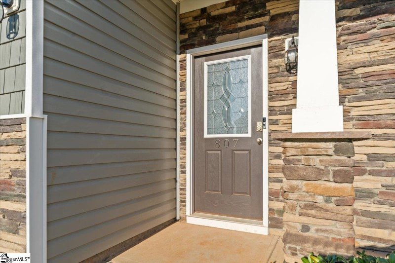 Property image 3 at 807 Longhorn Drive, Piedmont, SC 29673